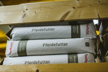 abbildung-stettfelder-muehle-pferdefutter